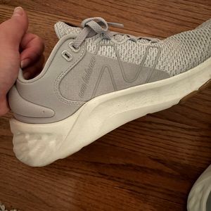 Women’s 8.5 New Balance - Worn a few times